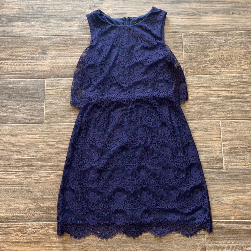 Jessica Simpson lace fitted dress